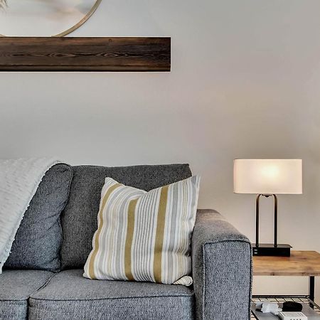 Вилла Downtown Paso: Sip N Sleepz 3 Bed/2.5 Bath Пасо Роблс Экстерьер фото