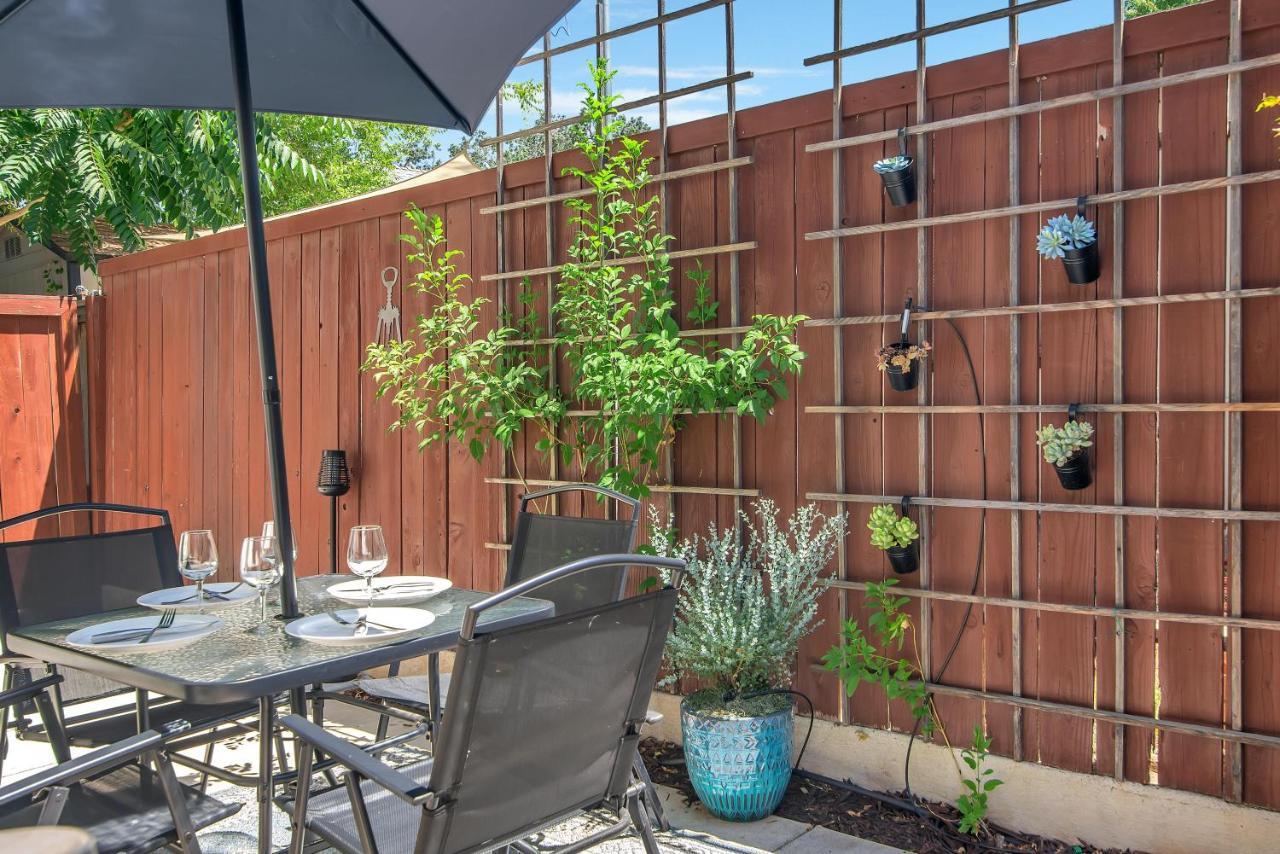 Вилла Downtown Paso: Sip N Sleepz 3 Bed/2.5 Bath Пасо Роблс Экстерьер фото